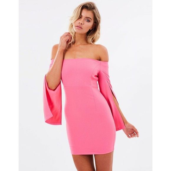 Bardot Dresses & Skirts - Bardot Ava Off Shoulder Dress 4 Bell Sleeve Slit